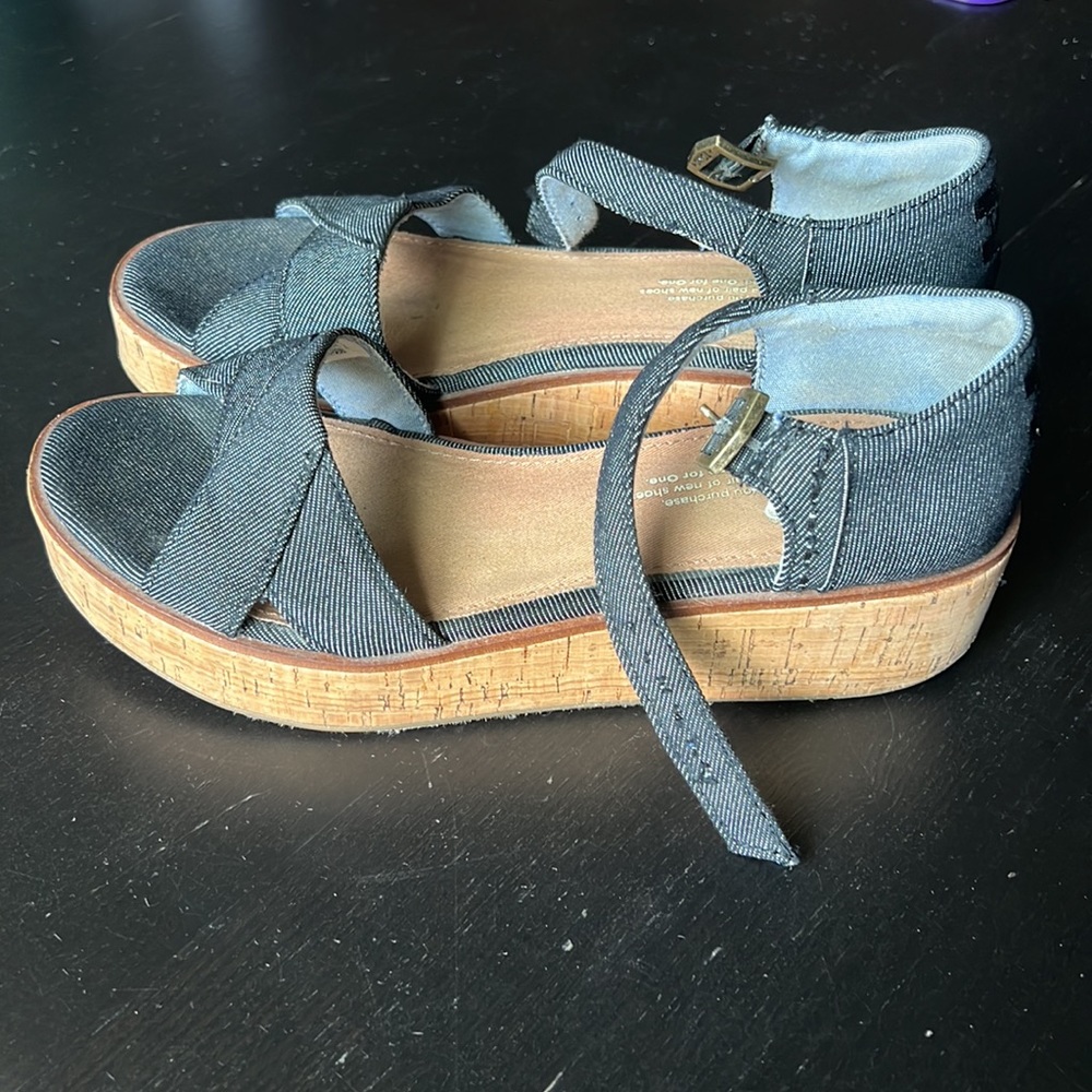 Toms Women’s Wedge Platform Cork Sandal size 7 - Picture 2 of 4
